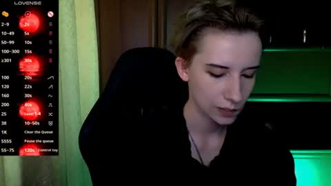 Alex online show from 06-18-26, 02:43