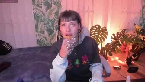 _sharlotte777 online show from 03-26-26, 01:49