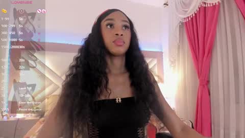 Snapshot of _shayra_ chatting on 04-20-26, 11:24 Shayra online show from 04-20-26, 11:24