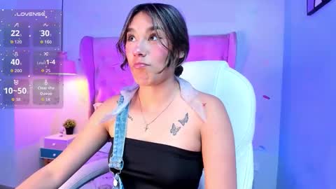 Sophie  online show from 01-05-26, 07:50