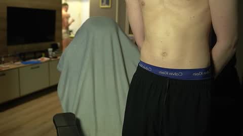 OLIVERpvt is open online show from 03-01-26, 03:08