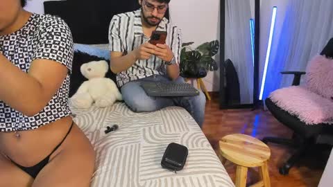 Coco and J online show from 03-30-26, 04:30