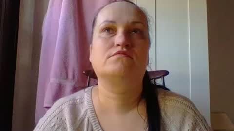 Snapshot of _squirty_pussyyy_ chatting on 02-17-25, 01:10 Melisa online show from 02-17-25, 01:10