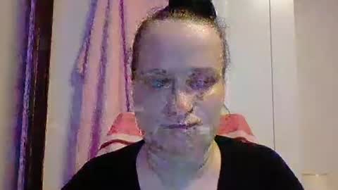 Snapshot of _squirty_pussyyy_ chatting on 02-23-25, 06:23 Melisa online show from 02-23-25, 06:23