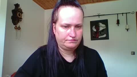Snapshot of _squirty_pussyyy_ chatting on 09-16-25, 09:43 Melisa online show from 09-16-25, 09:43