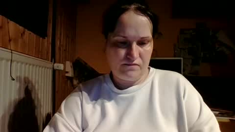 Snapshot of _squirty_pussyyy_ chatting on 06-23-26, 07:12 Melisa online show from 06-23-26, 07:12