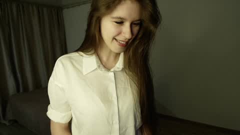 Stella Grace online show from 04-04-26, 10:57