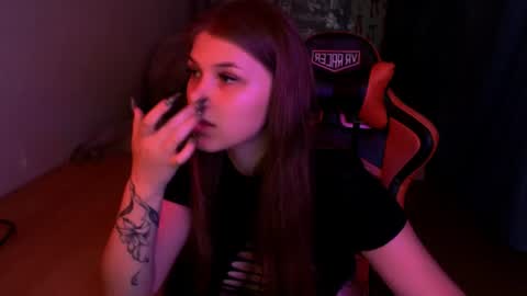 Snapshot of _sweet_foxy_ chatting on 07-31-26, 02:16 Mari online show from 07-31-26, 02:16