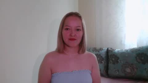 Snapshot of _sweet_smile_ chatting on 09-25-25, 09:13 _sweet_smile_ online show from 09-25-25, 09:13