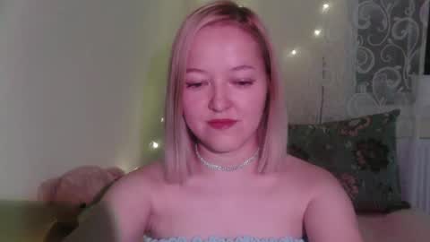 Snapshot of _sweet_smile_ chatting on 09-29-25, 09:08 _sweet_smile_ online show from 09-29-25, 09:08