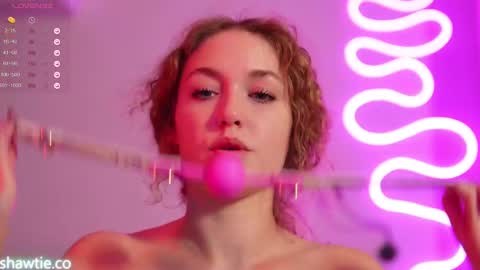 Snapshot of _taylor_swift chatting on 01-25-25, 03:09 Taylor online show from 01-25-25, 03:09