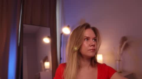 Annie online show from 03-11-25, 01:37