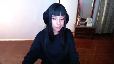 Snapshot of _the_dark_side_of_the_moon_ chatting on 02-15-25, 02:15 _the_dark_side_of_the_moon_ online show from 02-15-25, 02:15