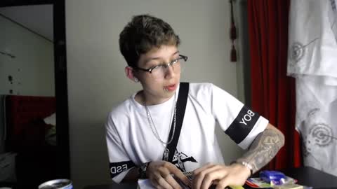 Thomas online show from 12-25-24, 08:28