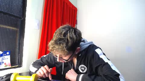 Thomas online show from 02-02-25, 01:02