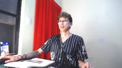 Thomas online show from 02-04-25, 06:38