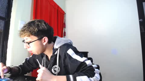 Thomas online show from 02-06-25, 07:07