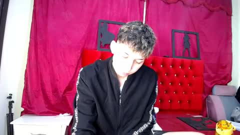 Thomas online show from 03-07-25, 01:53