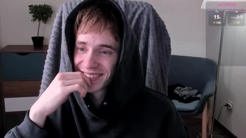 Snapshot of _tokyo_ghoul chatting on 01-11-25, 02:15 _tokyo_ghoul online show from 01-11-25, 02:15