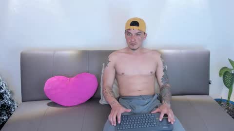 Tommy and Grace online show from 12-05-25, 03:48