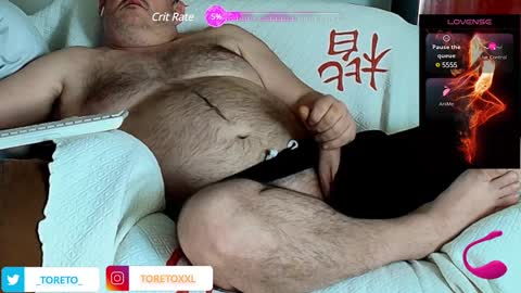 Snapshot of _toreto_ chatting on 01-19-25, 01:44 OO online show from 01-19-25, 01:44