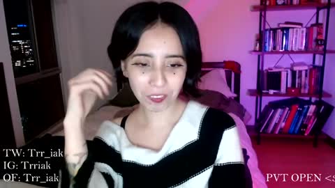 Snapshot of _trriak_ chatting on 01-28-25, 01:18 luna online show from 01-28-25, 01:18