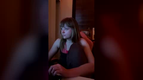 _turb0_tr4sh_ online show from 06-03-26, 12:52