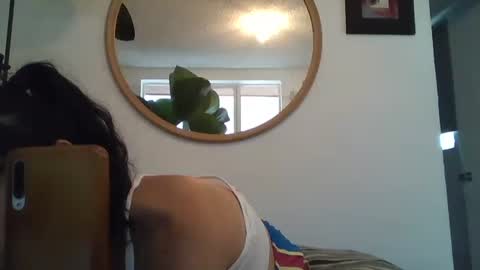 Snapshot of _tutti_frutti_ chatting on 05-24-26, 08:36 _tutti_frutti_ online show from 05-24-26, 08:36