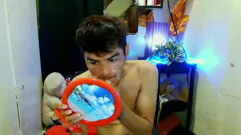 Snapshot of _urbabypam chatting on 01-16-25, 12:20  Urjerick online show from 01-16-25, 12:20