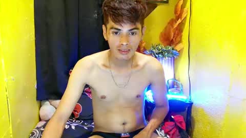 Snapshot of _urbabypam chatting on 02-16-25, 10:10  Urjerick online show from 02-16-25, 10:10