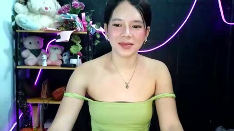 _urpetitegirl online show from 05-14-26, 01:45