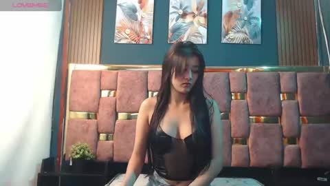 Snapshot of _valery34_ chatting on 06-25-26, 11:04 _valery34_ online show from 06-25-26, 11:04