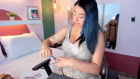 _valeryboobs_ online show from 05-28-26, 01:30