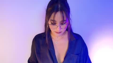 Victoria Fox online show from 12-22-25, 11:13