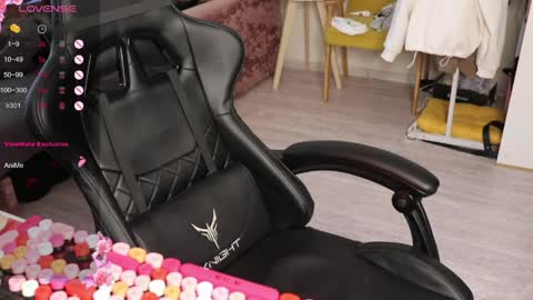 Alis online show from 04-17-26, 07:22