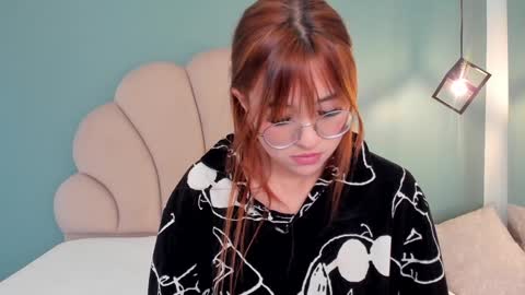 Snapshot of _vix555_ chatting on 12-12-24, 03:27 Vix online show from 12-12-24, 03:27