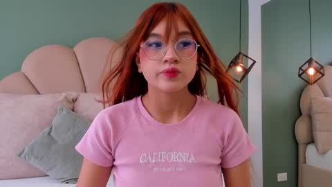 Snapshot of _vix555_ chatting on 12-15-24, 07:21 Vix online show from 12-15-24, 07:21