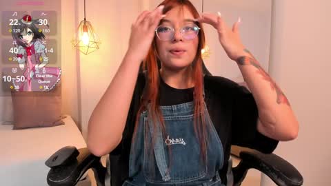 Snapshot of _vix555_ chatting on 12-20-24, 09:39 Vix online show from 12-20-24, 09:39