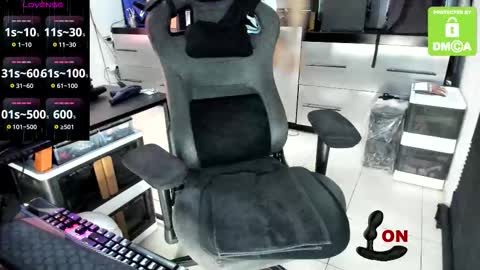  Vix  online show from 10-18-25, 10:54