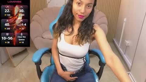  wendy  online show from 11-25-25, 02:55