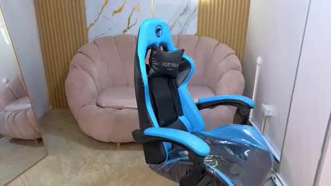  wendy  online show from 01-11-26, 03:11