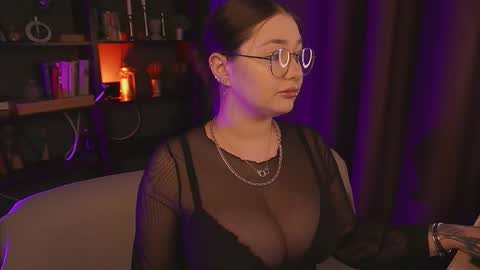 Wendy online show from 03-05-26, 02:02