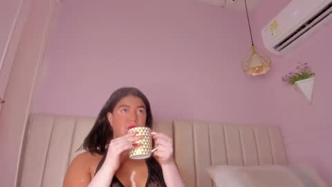 _wendy_x online show from 05-12-26, 11:40