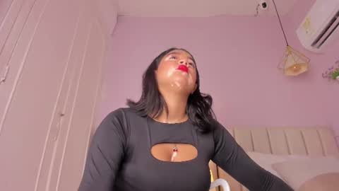 Snapshot of _wendy_x chatting on 06-27-26, 11:37 _wendy_x online show from 06-27-26, 11:37