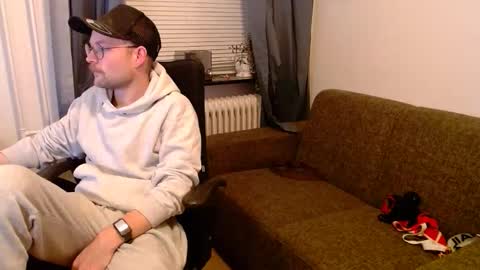 _whoisthatguy_ online show from 12-20-25, 03:41