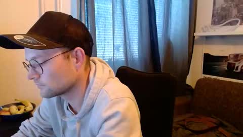 _whoisthatguy_ online show from 05-13-26, 03:09