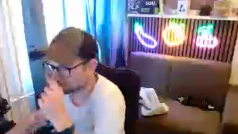 _whoisthatguy_ online show from 07-05-26, 11:17
