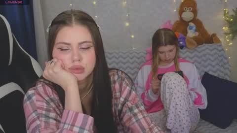 Fiona and Wayne online show from 03-01-26, 05:26