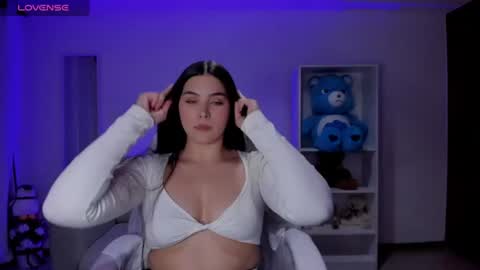 Snapshot of _wtdreamgirl chatting on 07-01-26, 06:26 Luisa online show from 07-01-26, 06:26