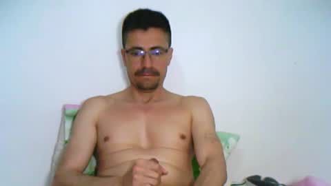 Snapshot of _yjesneth2011 chatting on 12-25-24, 09:22 _yjesneth2011 online show from 12-25-24, 09:22